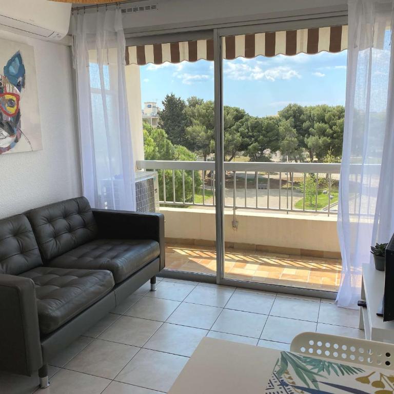 T1 avec balcon, clim, wifi, animaux OK à Balaruc-les-Bains - FR-1-553-199 - Apartment - 1