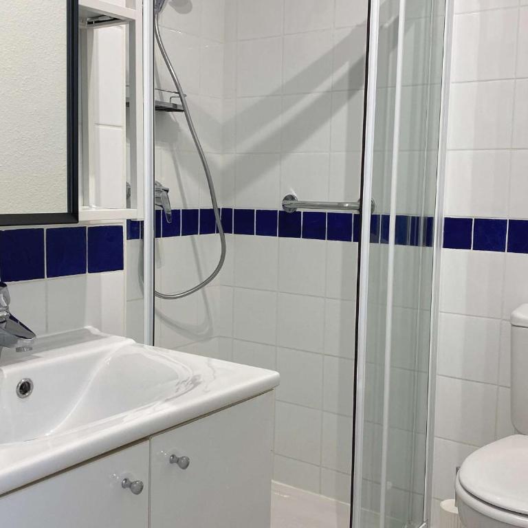 T1 avec balcon, clim, wifi, animaux OK à Balaruc-les-Bains - FR-1-553-199 - Apartment - 6
