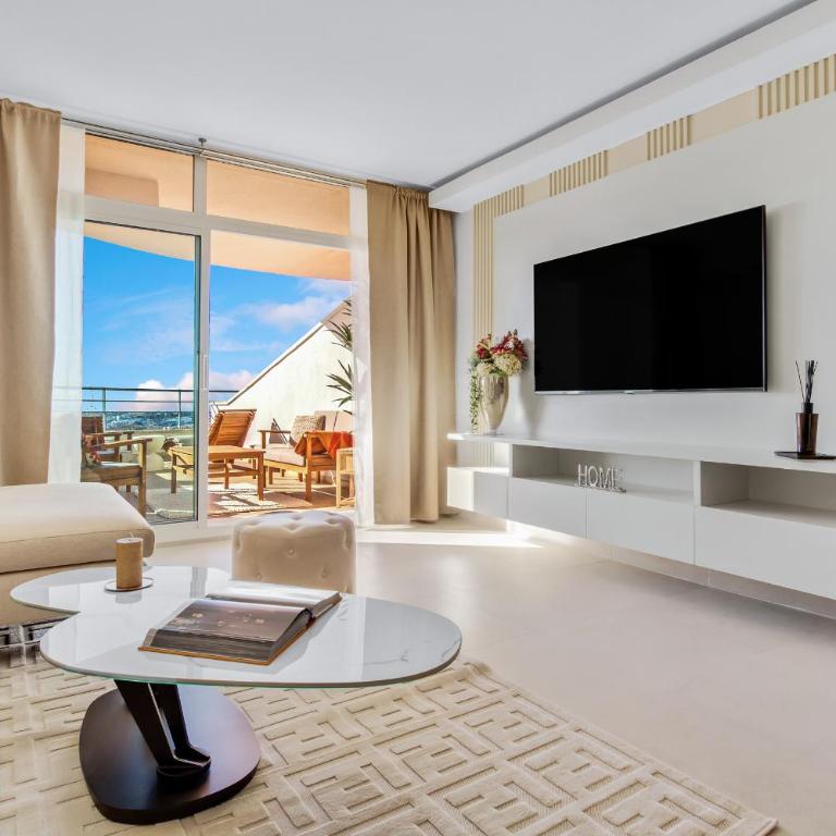 Magna Marbella 3 Bed with spectacular views - Apartamento de 3 dormitorios - 2