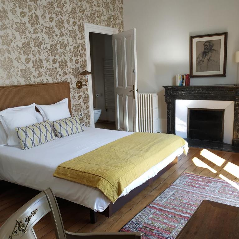 La Maison Jules - Standard Double or Twin Room with Street View - 4