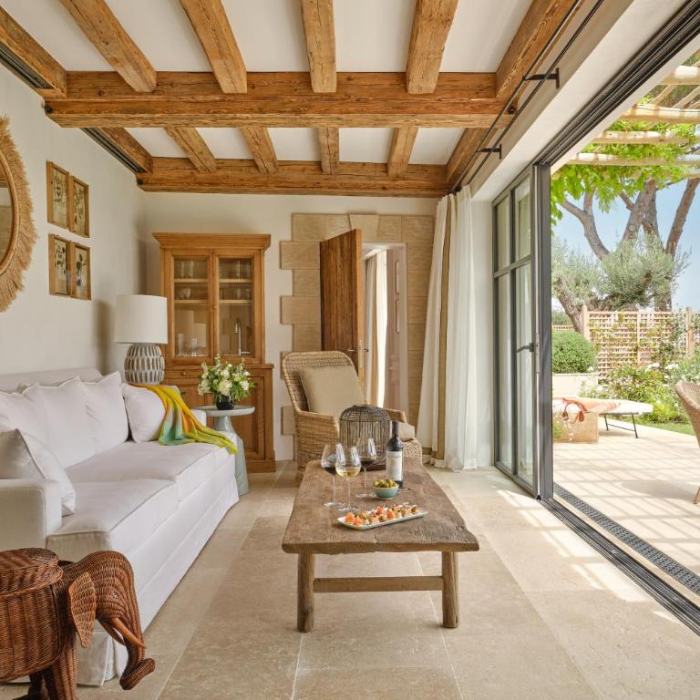 Airelles Château de la Messardière - Suite - 3