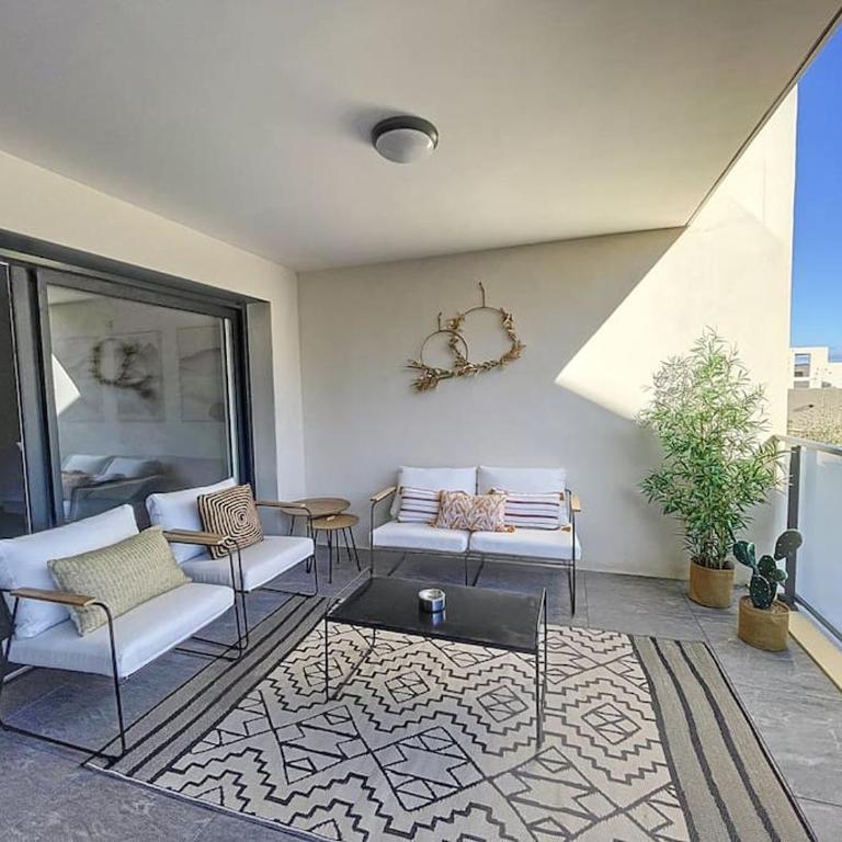 Appartement de type T3 - Résidence avec piscine - Apartamento de 2 dormitorios - 11