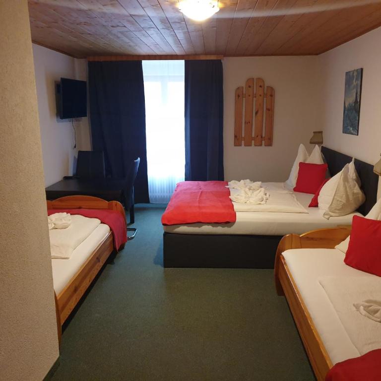Weisses Rössel-Cavallo Bianco - Triple Room with Mountain View - 1