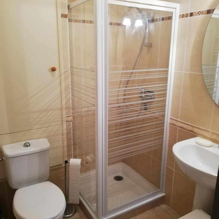 APPARTEMENT T3 AVEC TERRASSES et PISCINE SAINT CYPRIEN - Appartement - 7