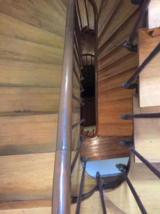 SPACIOUS FLAT WITH AC & 33M² TERRACE IN SARLAT - Appartement 3 Chambres - 33