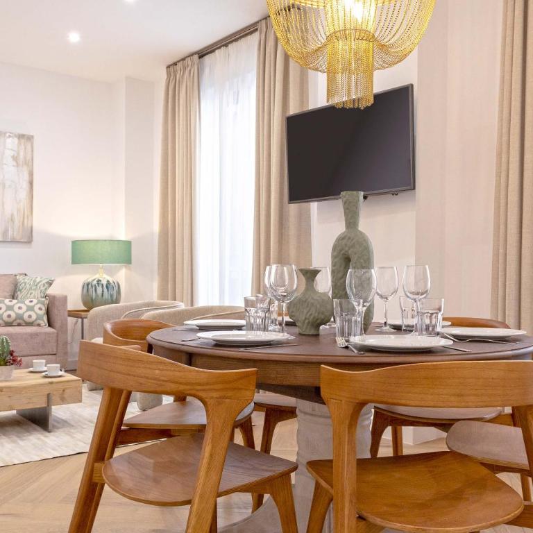 Genteel Home Capiteles - Apartment - 17