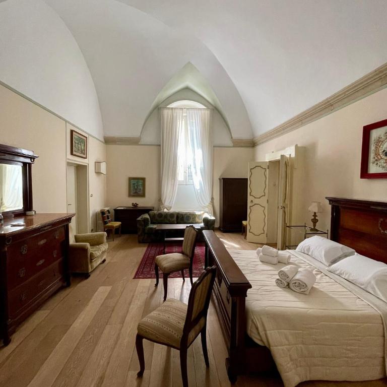 4 Balconi rooms- Dimora Arditi B&B - Camera Quadrupla Classic - 17
