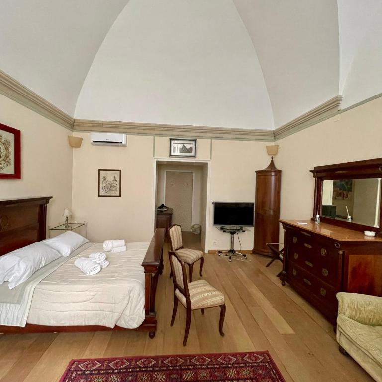 4 Balconi rooms- Dimora Arditi B&B - Camera Quadrupla Classic - 16
