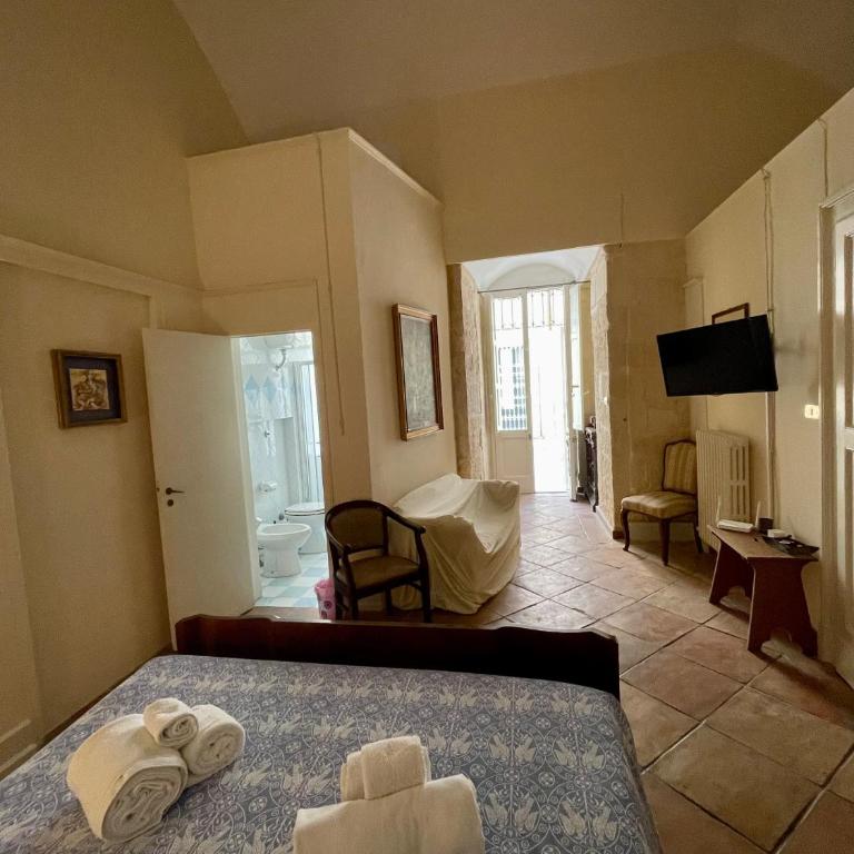 4 Balconi rooms- Dimora Arditi B&B - Camera Matrimoniale - 1
