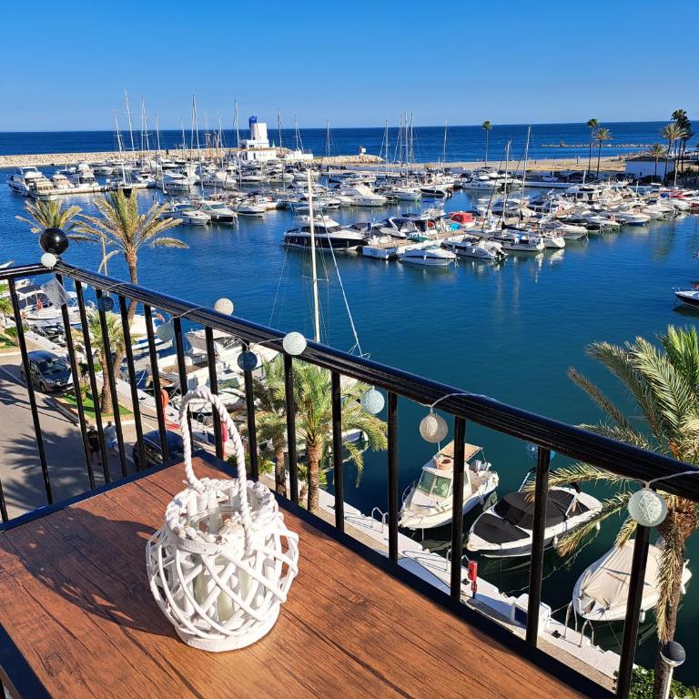 Superb Seaview Apartment Duquesa Port - Apartamento de 1 dormitorio - 3
