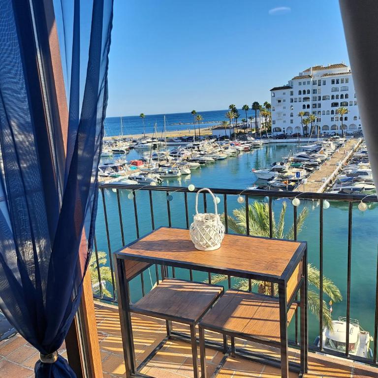 Superb Seaview Apartment Duquesa Port - Apartamento de 1 dormitorio - 10