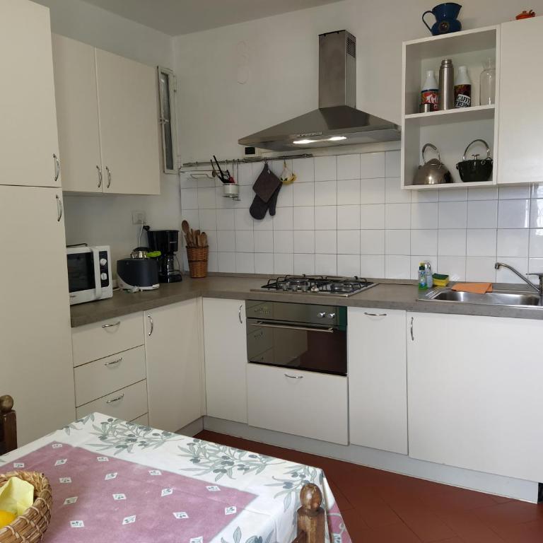 Villa La Limonaia Garda, extraordinary silent position, great lake view - Casa con 6 Camere da Letto - 21