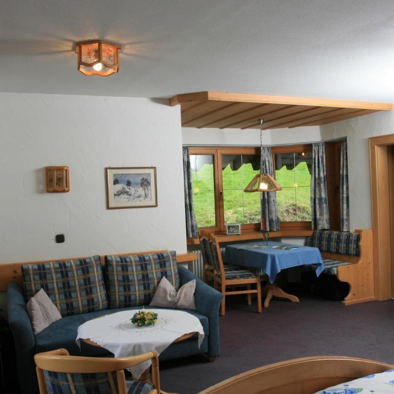 Alpengasthof Hotel Schwand - Superior Doppelzimmer mit Balkon - 5