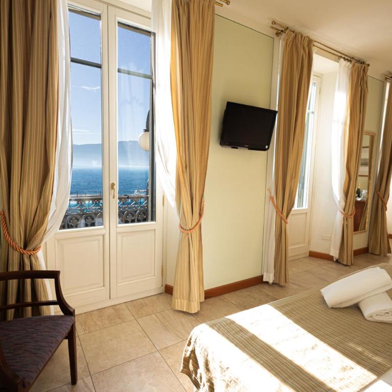 LVG Hotel Collection - Belvedere San Gottardo - Camera Deluxe Matrimoniale/Doppia con Letti Singoli con Vista Lago - 3