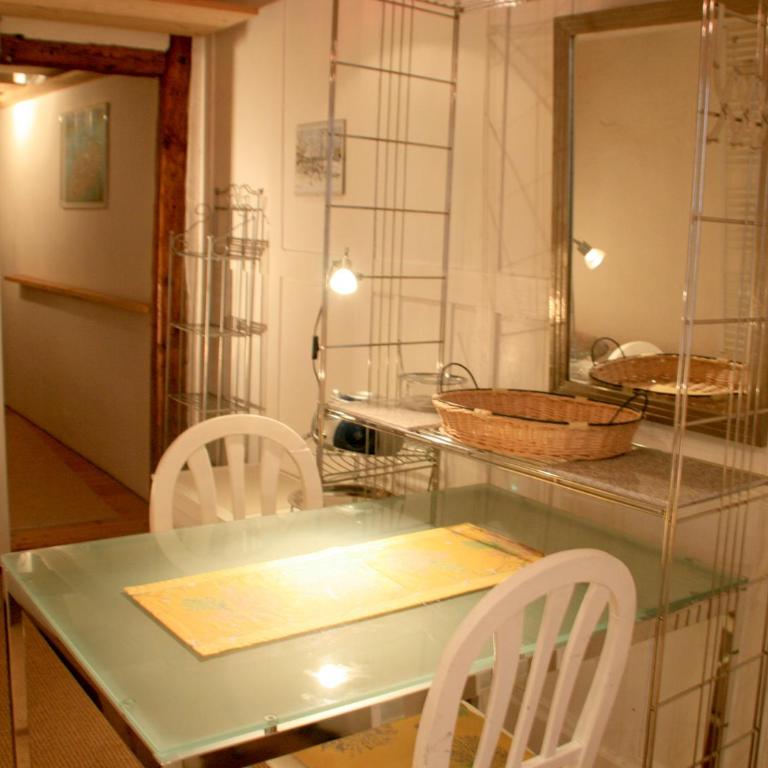 Ferienwohnung Altes Haus 1 - Apartment - Ground Floor - 3