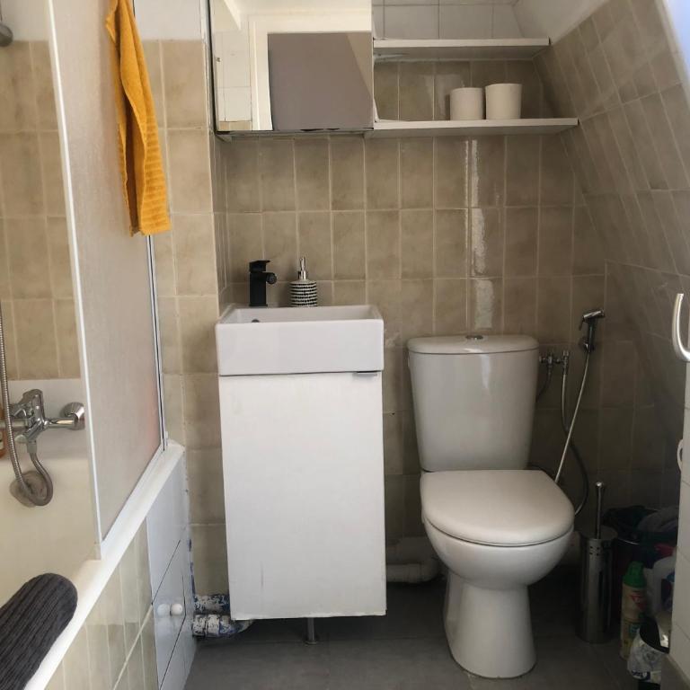 2 pièces sous les toits 6 personnes calme lumineux équipé - Appartement 1 Chambre - 20