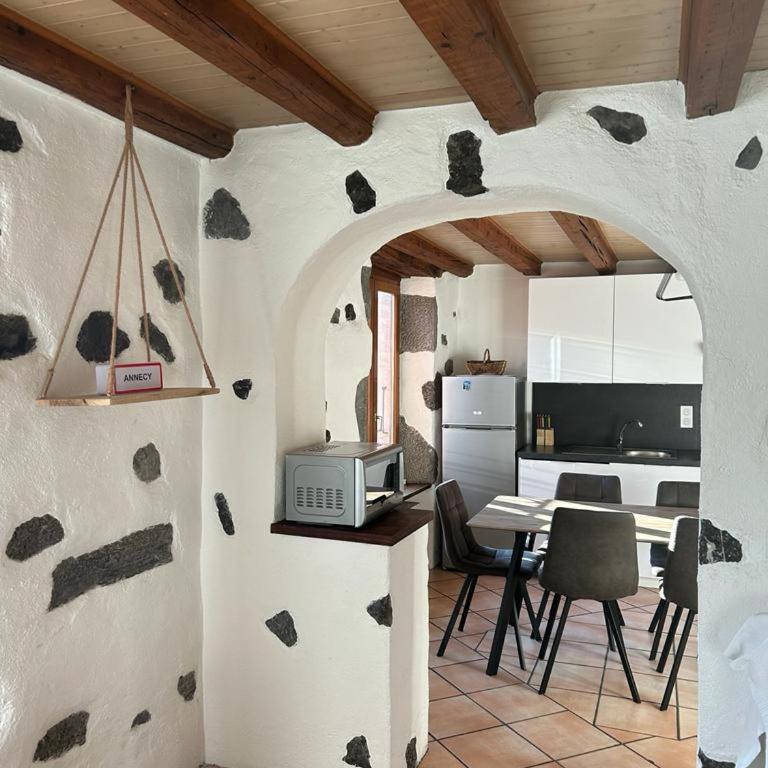 Le République Annecy , cœur de vieille ville - Appartement avec Balcon - 8
