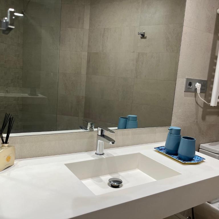 Fantastico Apartamento Suite en centro de Granada - Apartment with Terrace - 18