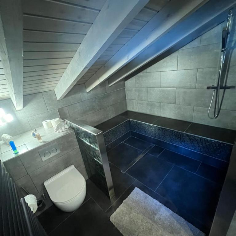 Superbe chalet 12 personnes vue imprenable 2nuits min - Chalet - 24