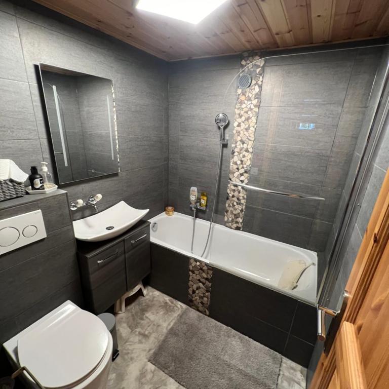 Superbe chalet 12 personnes vue imprenable 2nuits min - Chalet - 18