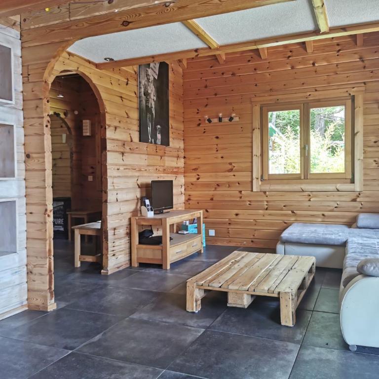 Superbe chalet 12 personnes vue imprenable 2nuits min - Chalet - 14