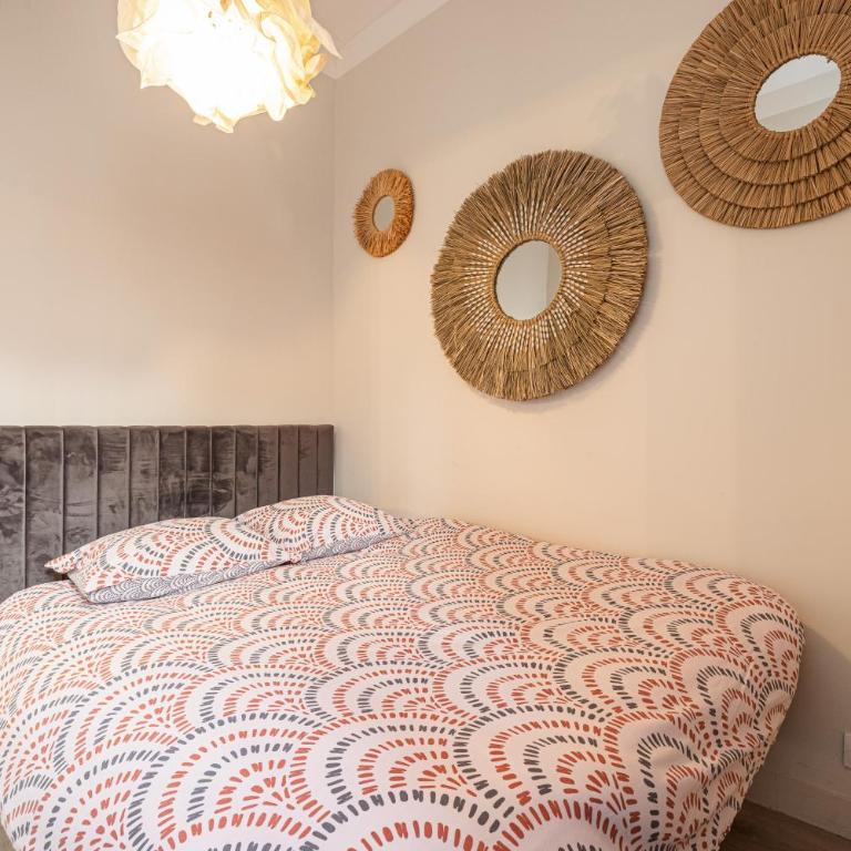 Le PETIT JEAN- CENTRAL PRES GARE ET TRAM - supermarchés - WIFI - - Appartement 1 Chambre - 7