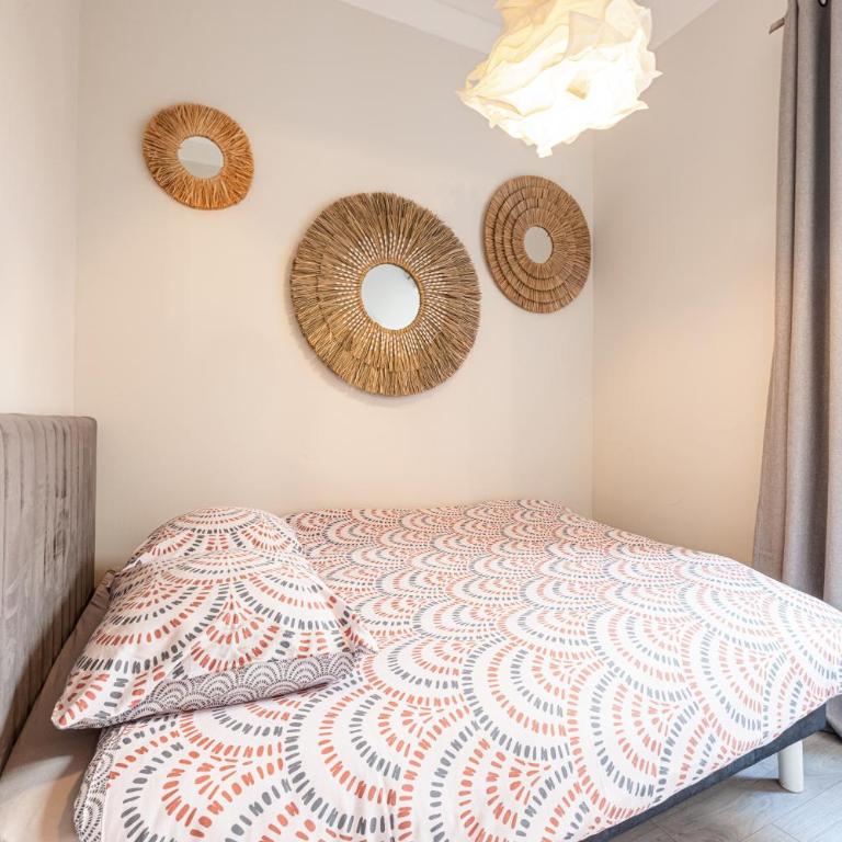 Le PETIT JEAN- CENTRAL PRES GARE ET TRAM - supermarchés - WIFI - - Appartement 1 Chambre - 16