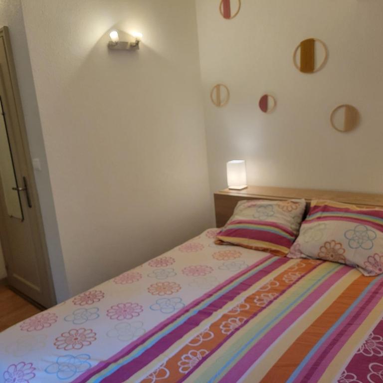 Dumur - centre ville Evian - Two-Bedroom Apartment - 17