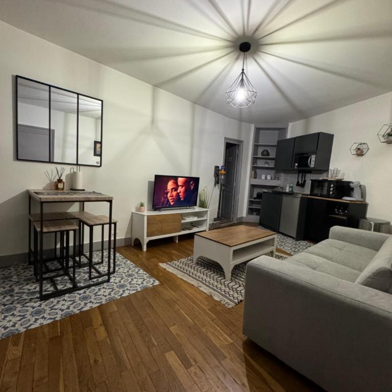 Hyper centre gordaine #3 - Appartement 1 Chambre - 2