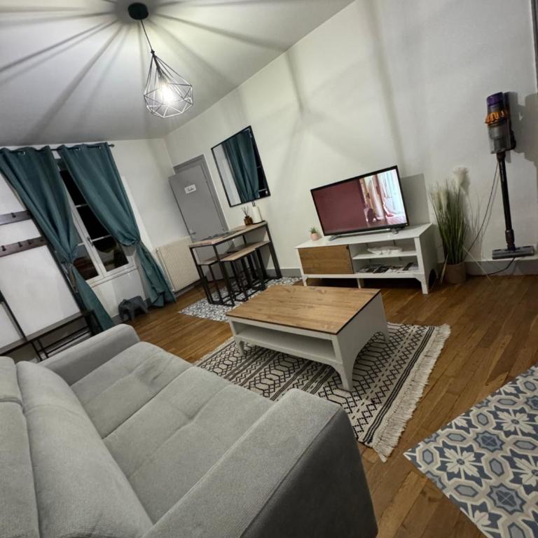 Hyper centre gordaine #3 - Appartement 1 Chambre - 18