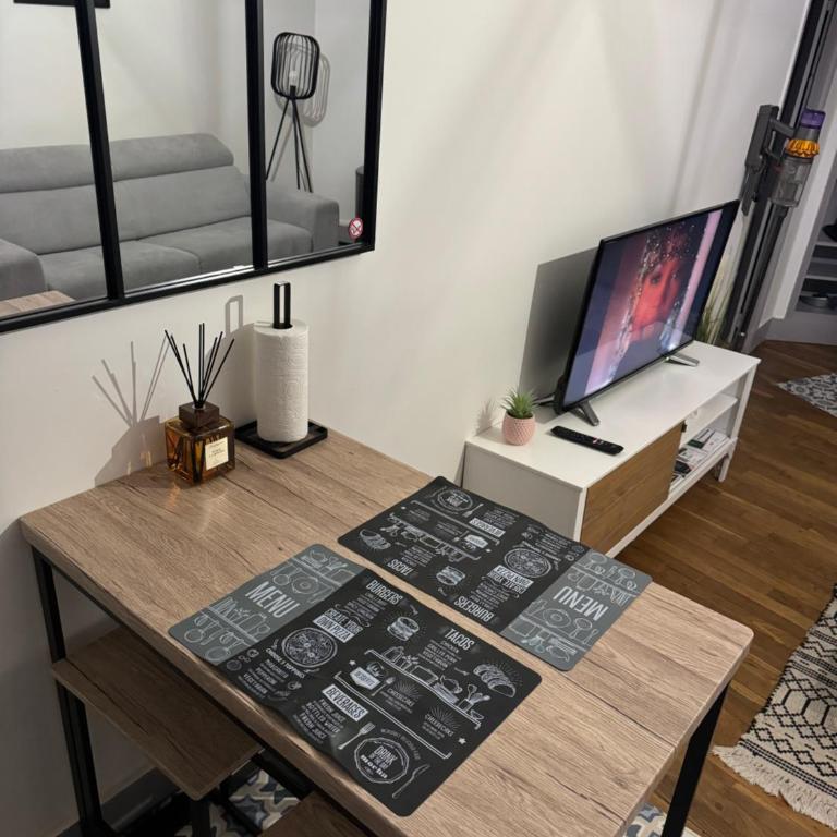 Hyper centre gordaine #3 - Appartement 1 Chambre - 24