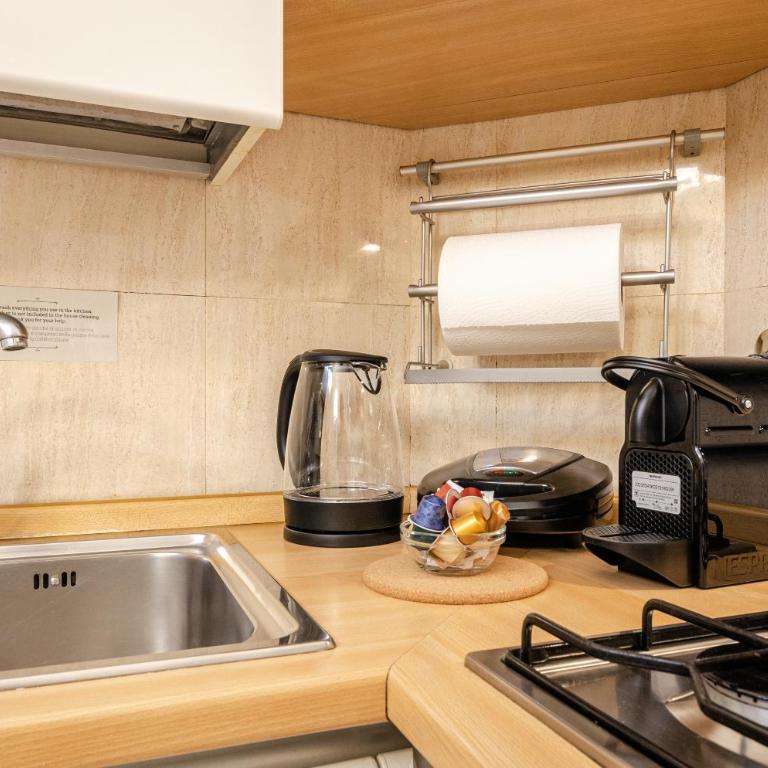 Margherita Suite - One-Bedroom Apartment - 8