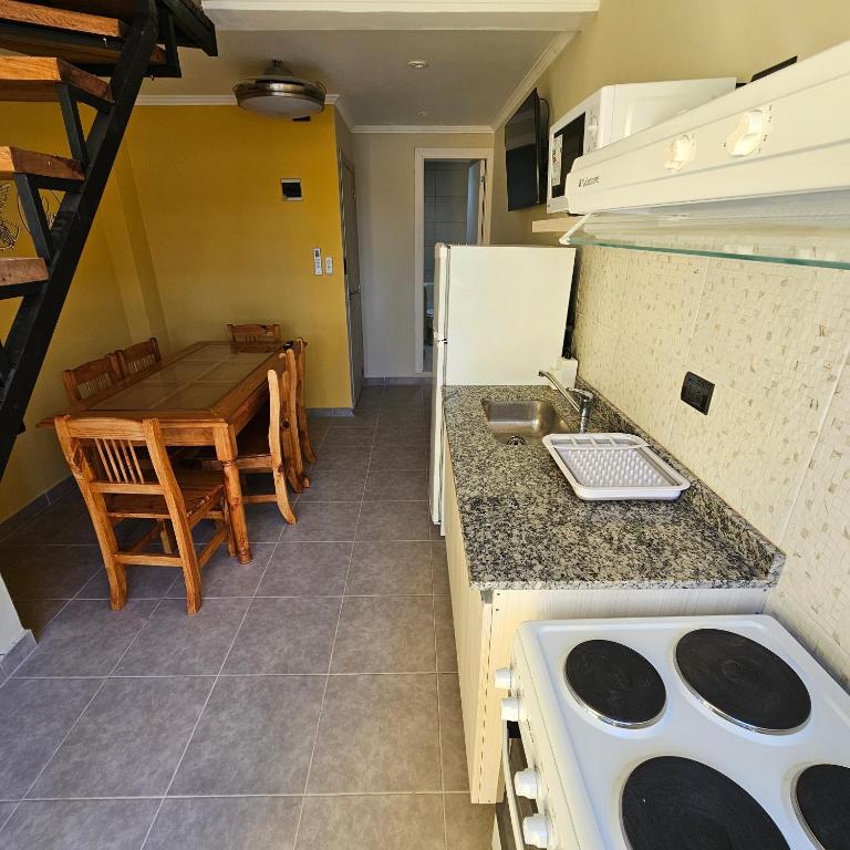 Brescia Apart Hotel - Apartamento Dúplex - 8