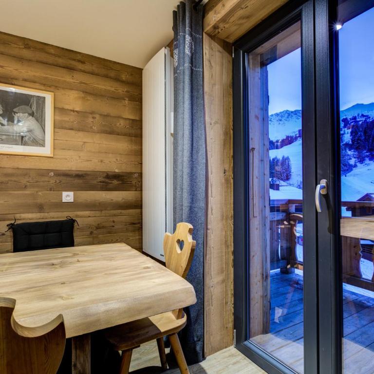 Chalet spacieux au cœur de la station, 10 pers, animaux acceptés - Three-Bedroom Chalet - 5
