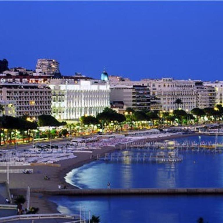 Wonderful studio heart of Cannes!! - Estudio - 11