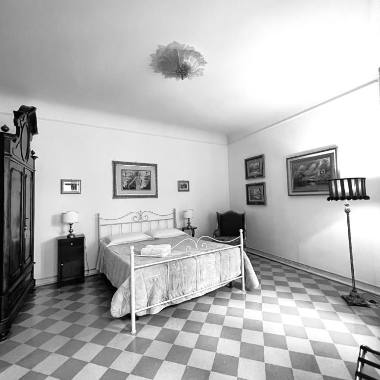 Atenea Luxury Suites - Atenea Collection - Camera Matrimoniale Deluxe con Balcone - 3