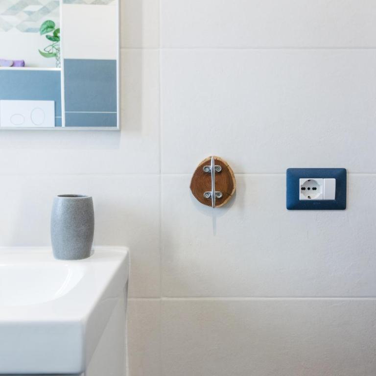 Casa de Paoli - Vista Mare Arenella, Palermo con Parcheggio Privato - Appartamento con 1 Camera da Letto - 80