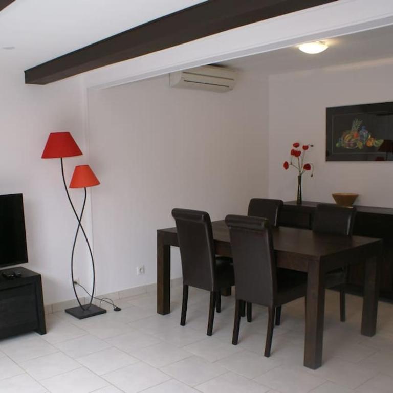 Villa 68, port nature au village naturiste - Villa - 4