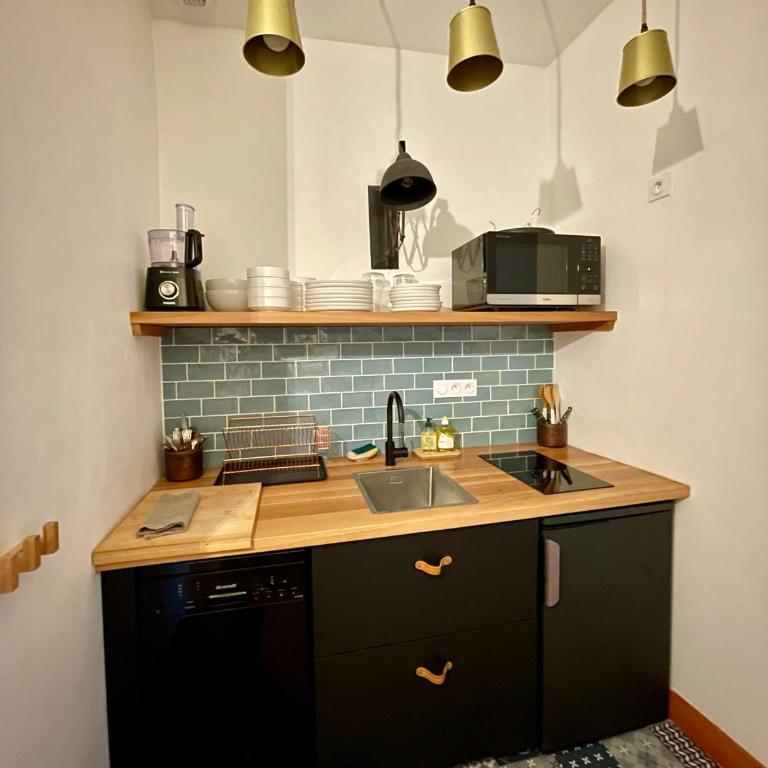 La bohème place aux herbes - Appartement 1 Chambre - 15