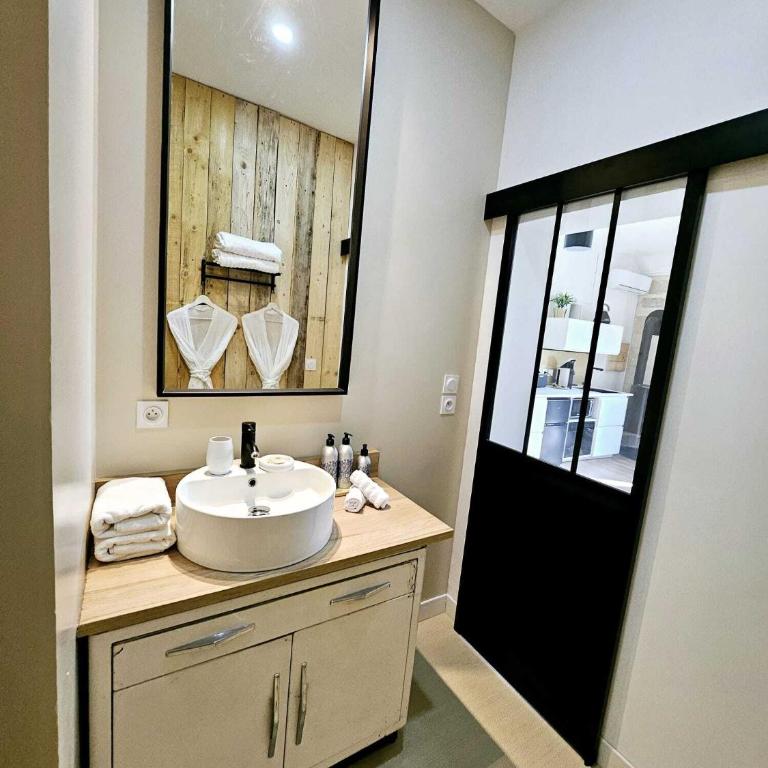 La Maison Grivolas - Appartement 1 Chambre - Vue sur Piscine - 17