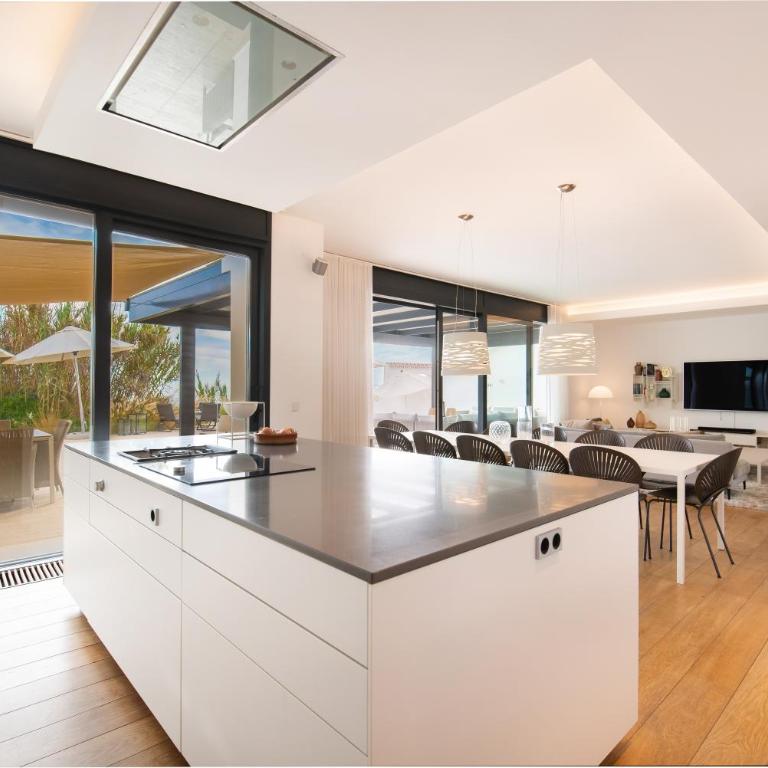 Frontline 6 BDRM Luxury Villa w Beach Access - Villa - Beach Front - 15