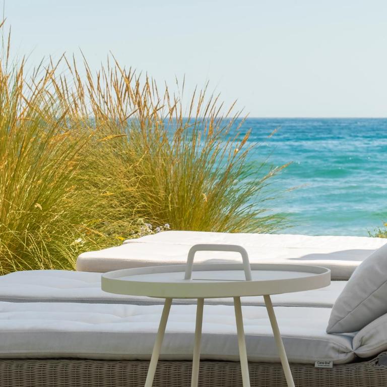 Frontline 6 BDRM Luxury Villa w Beach Access - Villa - Beach Front - 36