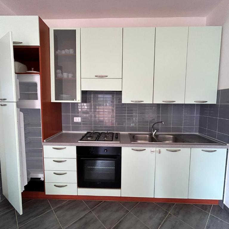 Casa Mare Claudia - Appartamento con 2 Camere da Letto - 4
