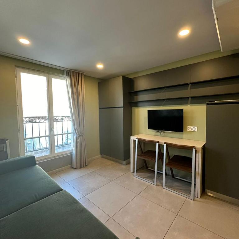 MULTIRESIDENCE L'ELYSEE Paris - Superior Apartment - 10