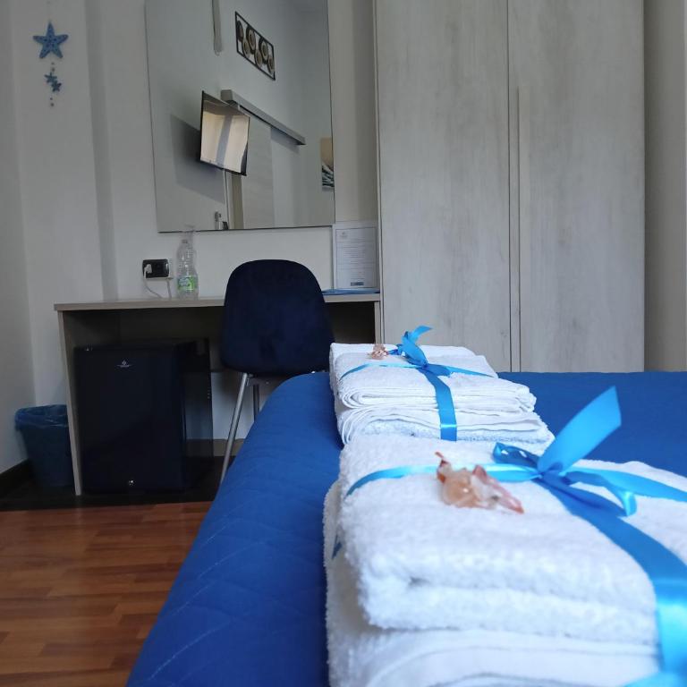 Brà Guest House - Camera Matrimoniale con Bagno Privato - 8