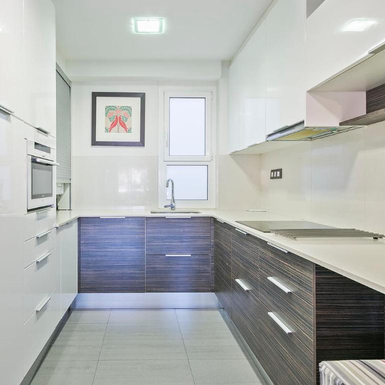 Luxury Muntaner Plaza - Apartamento de 3 dormitorios - 10