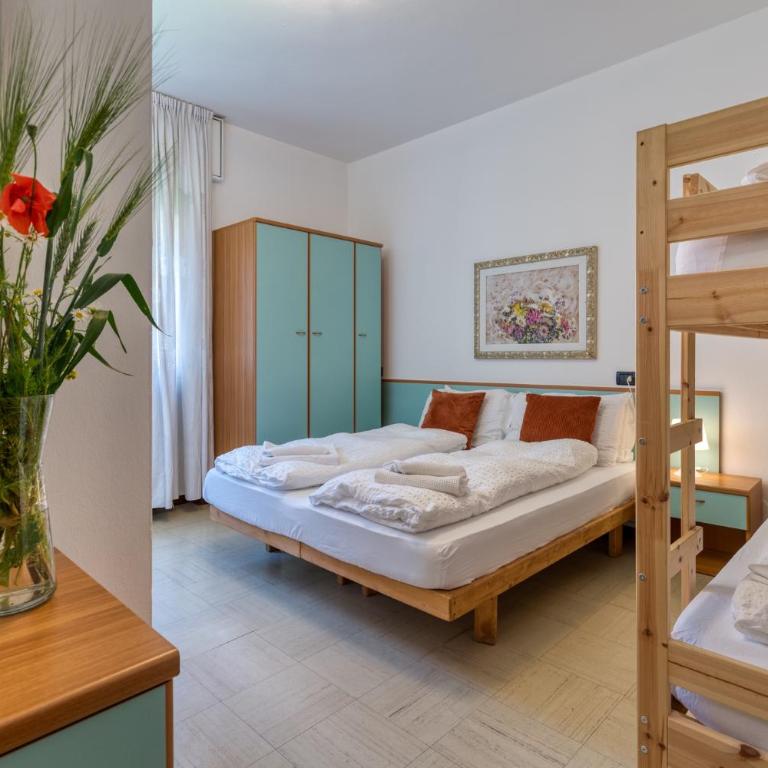 Hotel Martinelli - Vierbettzimmer - 1