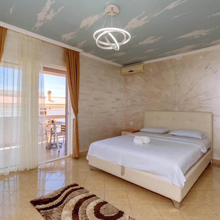 Ani Lux - Quadruple Room with Sea View - 5