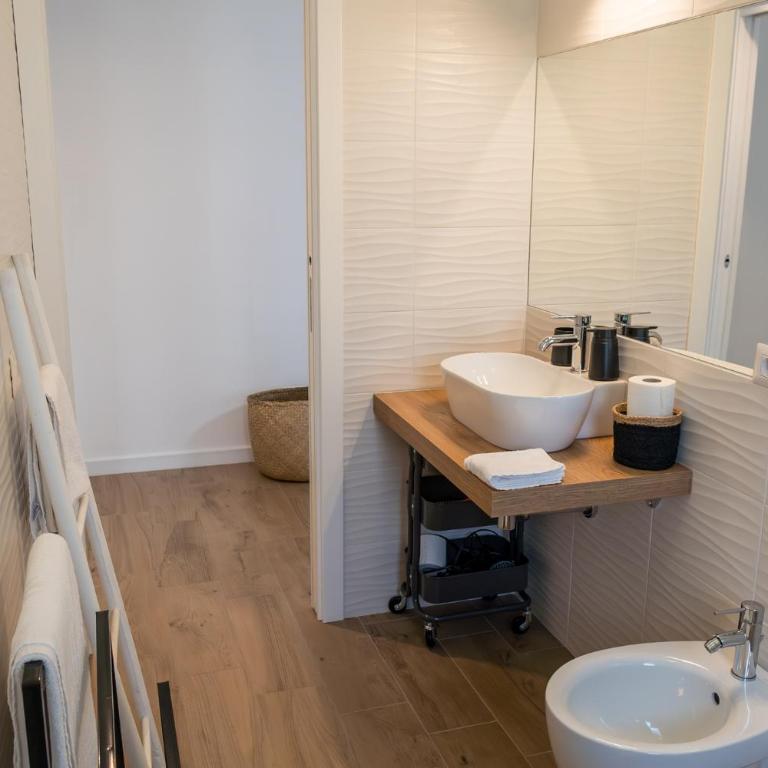 Foscolo City Retreat - One-Bedroom Apartment - 15
