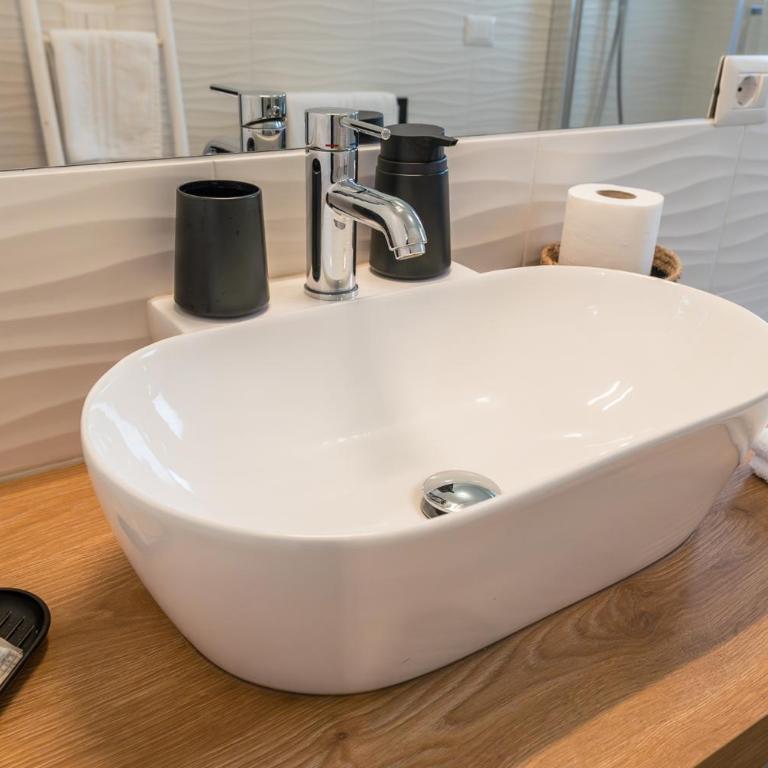 Foscolo City Retreat - One-Bedroom Apartment - 14